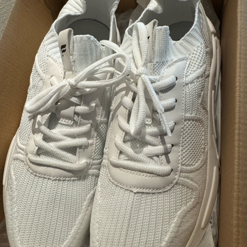 Fabletics Women's Sneakers - White and Blue